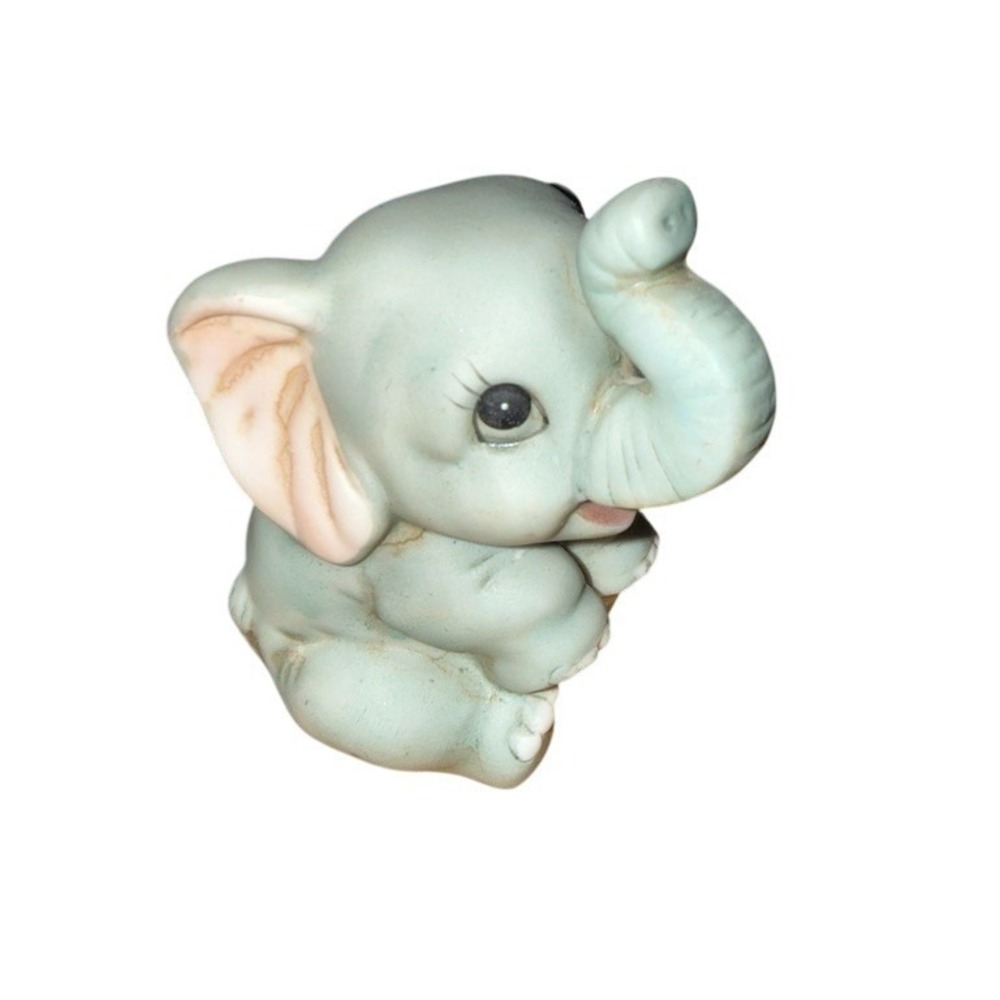 HOMCO Home Interiors Baby Elephant Figurine Pastel Blue Gray Pink Ears vintage
